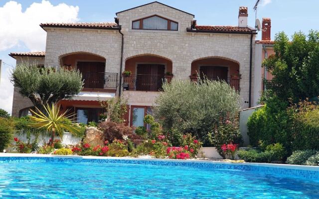 Villa Anamarija