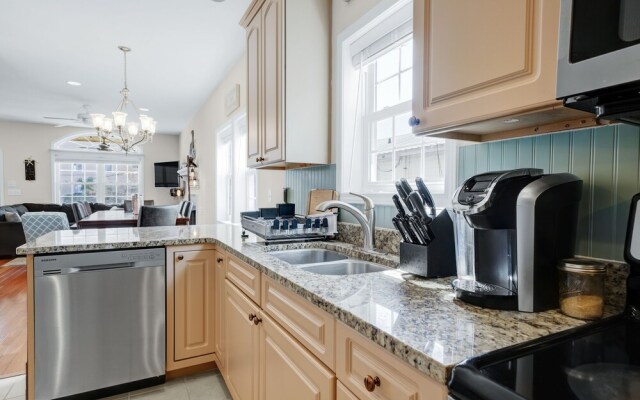 Swordfish #1 - 4 Br Duplex