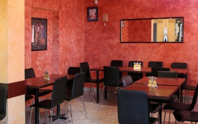 Hotel Pamira