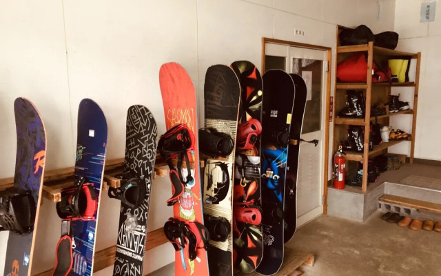 SnowHouse Memorie