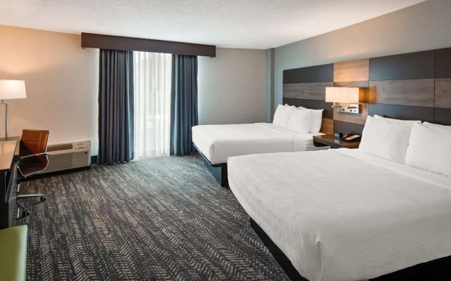 Plaza Hotel and Suites