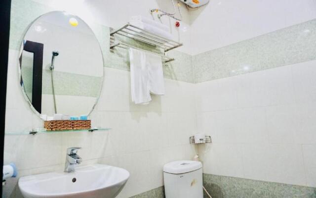 Tehana Beach Hotel Da Nang