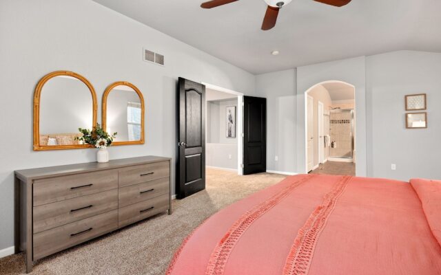 Spacious Home W/ Fun Amenities | Lake & Mtn Views