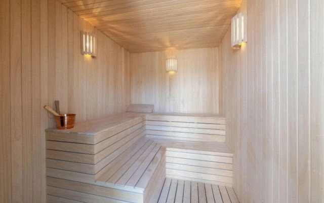 Rusel Park Residence