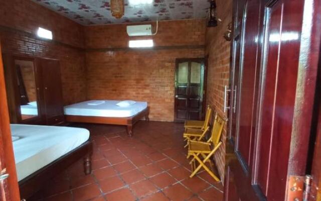 Ngoc Phuong Homestay