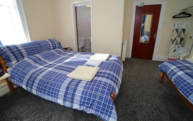 Lynmoore Guest House - BB