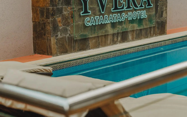 Yvera Cataratas