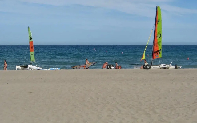 VenAVera E21B - 1 Bedroom/1Bath Beachfront WIFI