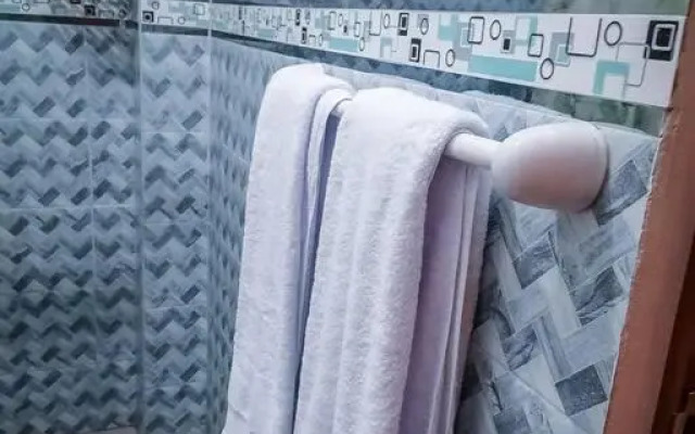 Full apartment independent entrance, services included