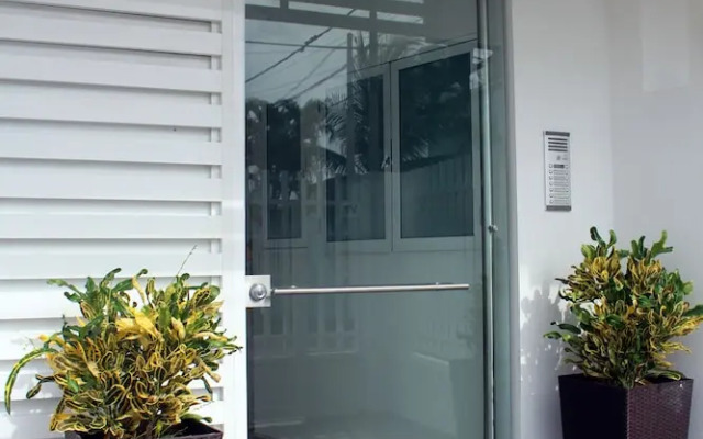 White Coral ApartaSuites