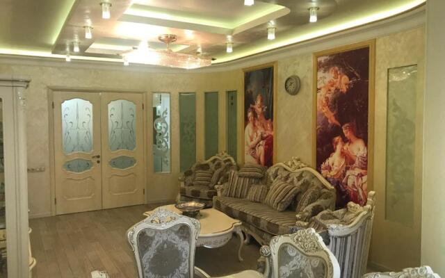 Royal Apartment