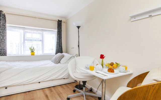 TH Serviced Apartment London