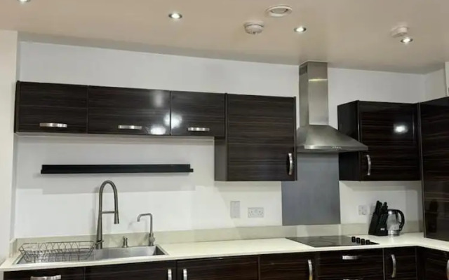 Stunning 2-bed Apartment in Dartford
