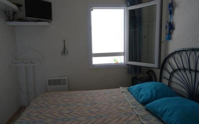 Languedoc Immobilier Villa Duplex Jardinet Piscine Plage - Hb278