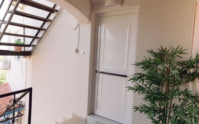 Eleftheria Suites
