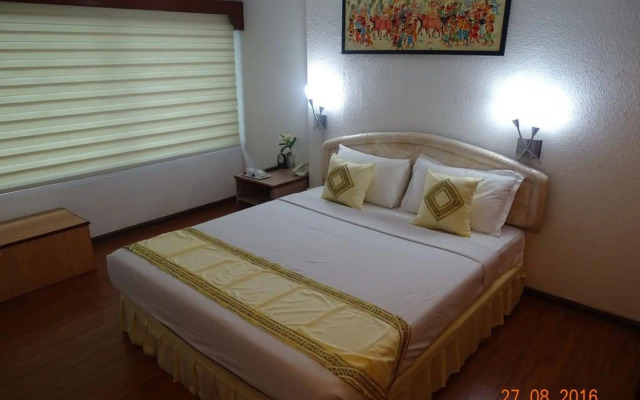 Orchid Hotel
