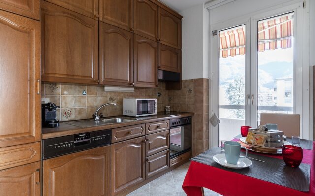 Bell Apartment