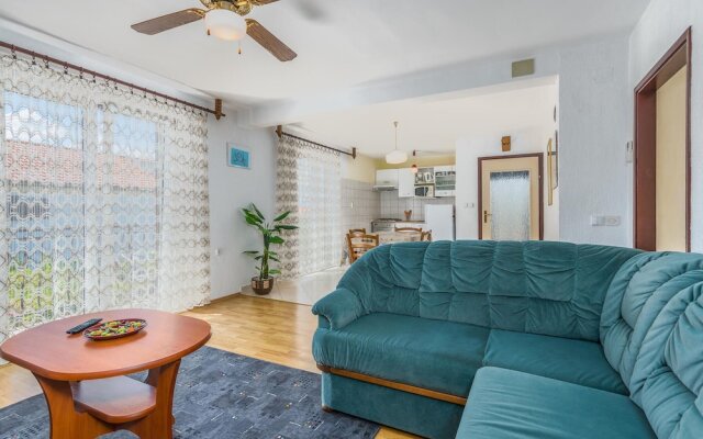 Amazing Home in Krk With Wifi and 2 Bedrooms