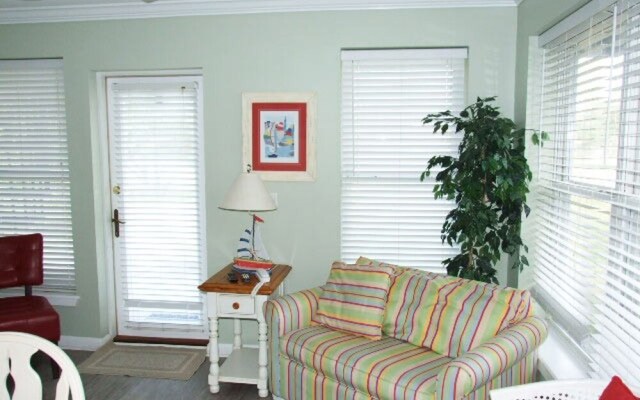 Jekyll Keepers Quarters by Jekyll Realty