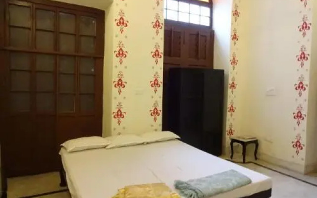 Massimo Guest House