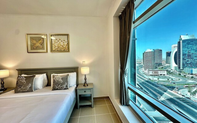 Lux BnB Burj Views