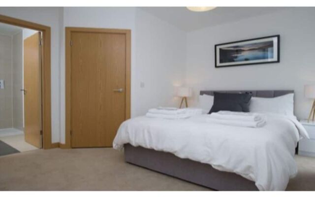 Tailored Stays  -  Executive Town House