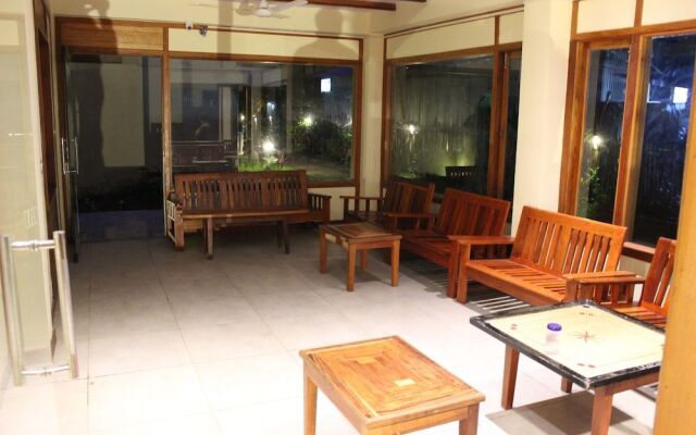 Aparupa Sands Marina Beach Resort