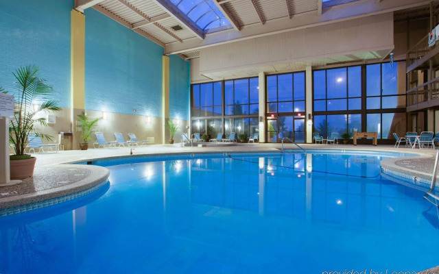 Holiday Inn Harrisburg - Hershey Area, I-81 by IHG