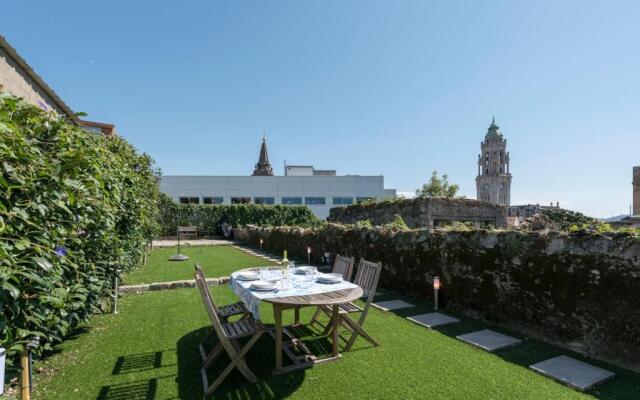 BmyGuest - Almada Garden Apartment