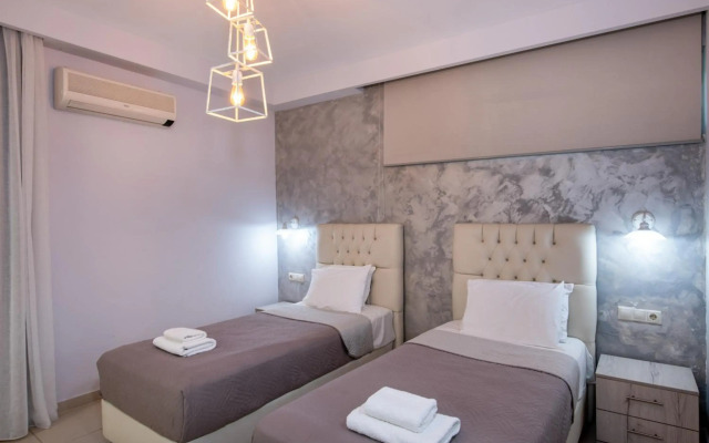 Labyrinth Hotel
