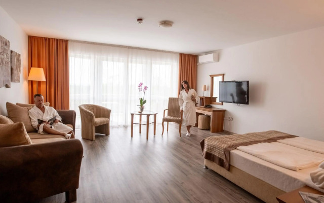 Aphrodite Hotel