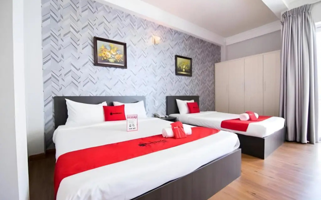 RedDoorz Plus near Le Quang Dinh Street – Guest Rooms – Ho Chi Minh City
