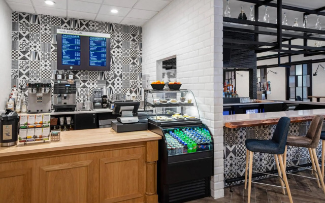 Delta Hotels by Marriott Green Bay