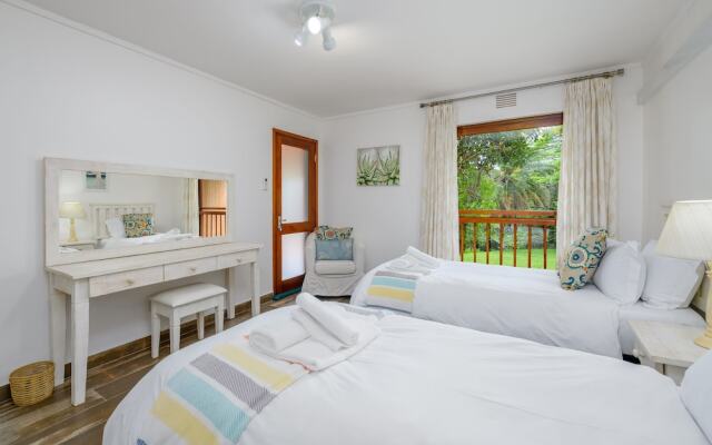 San Lameer Villa Rentals 10307