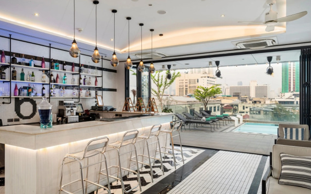 Vince Hotel Pratunam