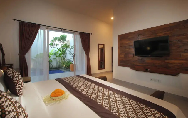 Bougainvillea Villa Seminyak by Parigata