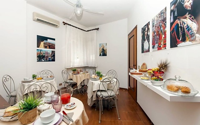 La Tuia E Il Tasso Bed  Breakfast