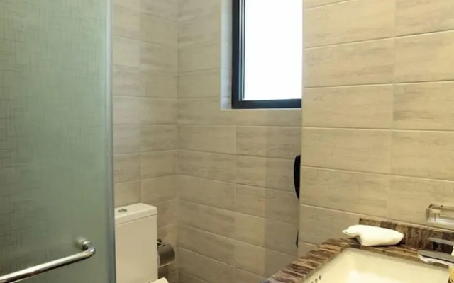 Marbella Executive 2 Bedrooms