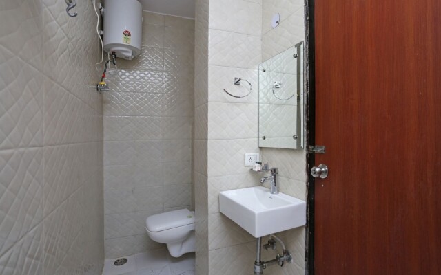 OYO 5434 Hotel Delhi Delight