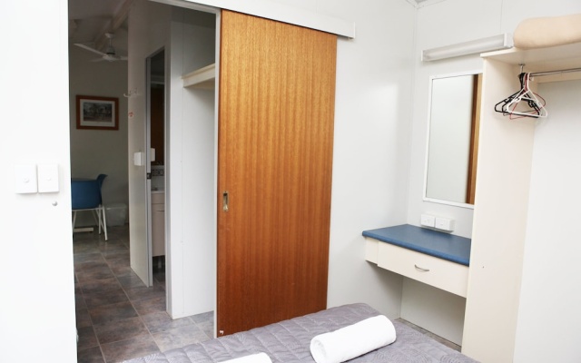 Tasman Holiday Parks - Fraser Coast – Guest Rooms – Torquay