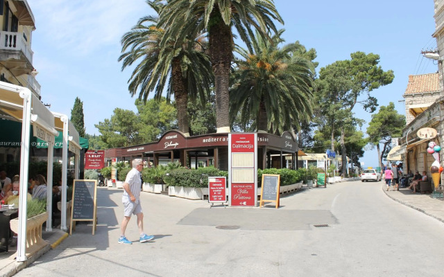 Villa By The Sea Near Dubrovnik