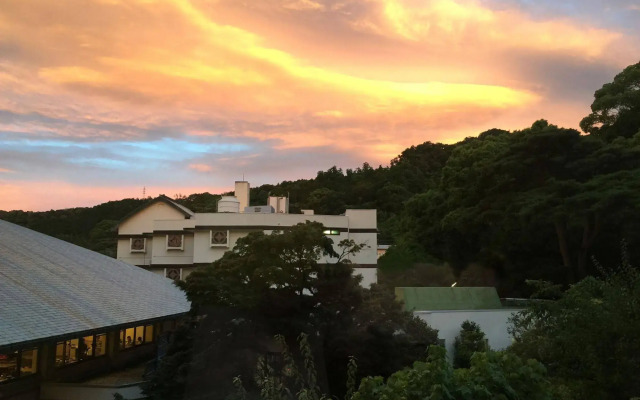 Izuajiro-onsen Shoufuen