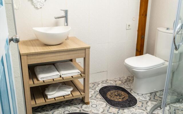 Cesme Flowers Butik Otel