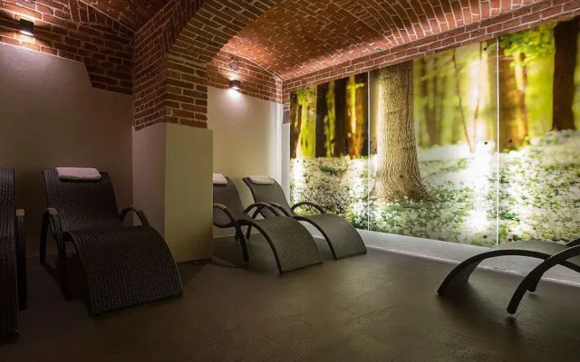 Polanka Conference Center