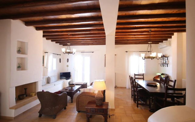 Villa Attalus 3