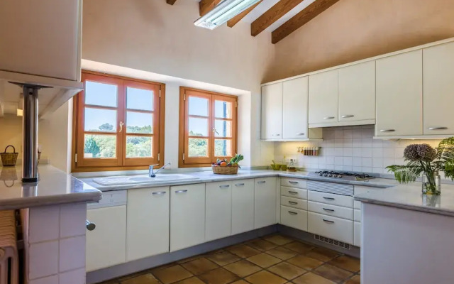 Residence by G Cas Comte