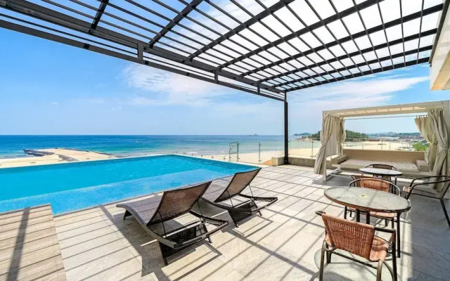 Goseong Moneblue Pension