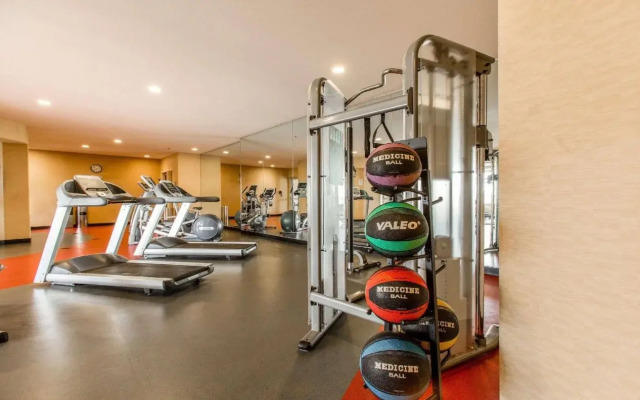 Cambria Hotel Minneapolis Maple Grove