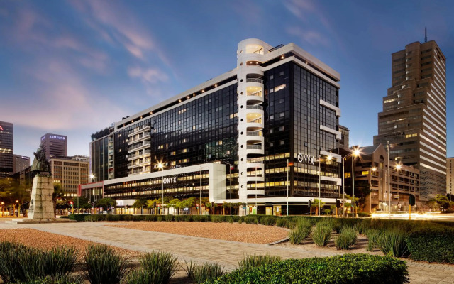 The Onyx Apartment Hotel by NEWMARK