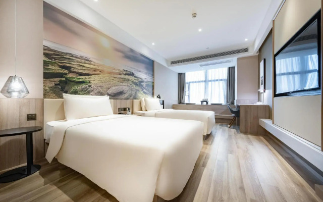 Atour Hotel Nanning Railway Station North Lake